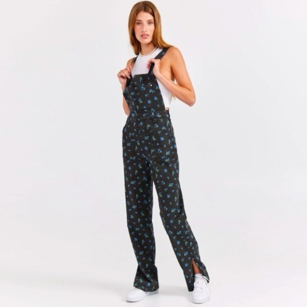 WeWoreWhat Slouchy Slit Overalls Watercolor Floral Ditsy Denim Black Overalls